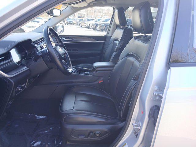 used 2022 Jeep Grand Cherokee car, priced at $31,740