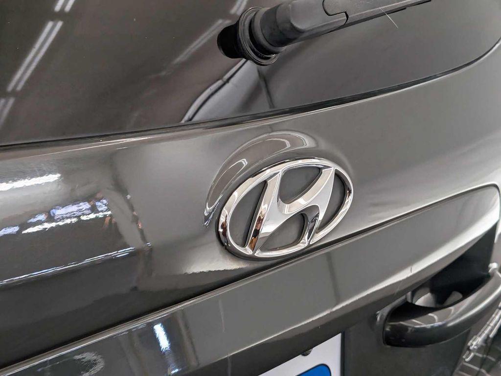 used 2011 Hyundai Santa Fe car, priced at $7,495
