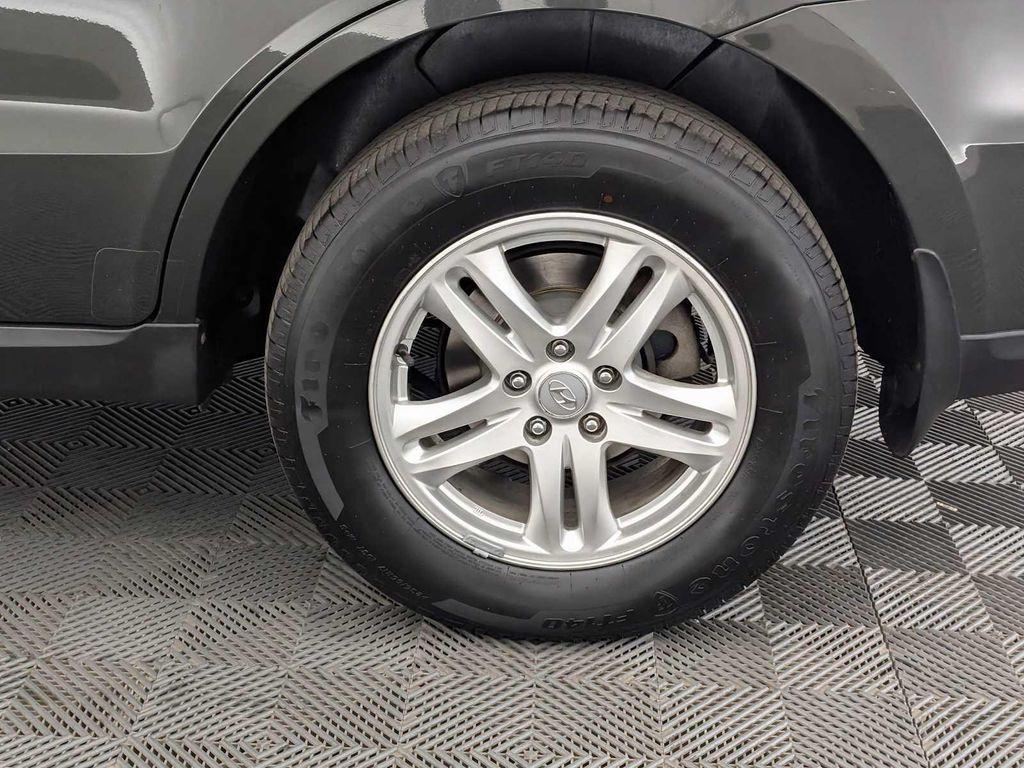 used 2011 Hyundai Santa Fe car, priced at $7,495