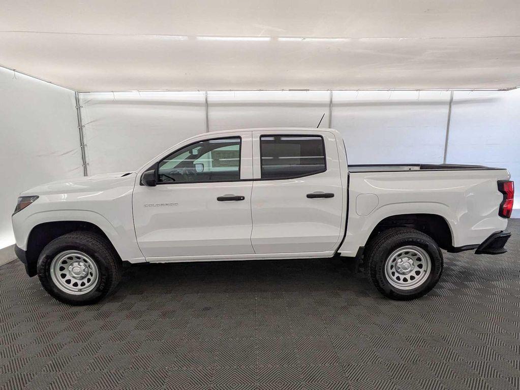 new 2025 Chevrolet Colorado car, priced at $31,499