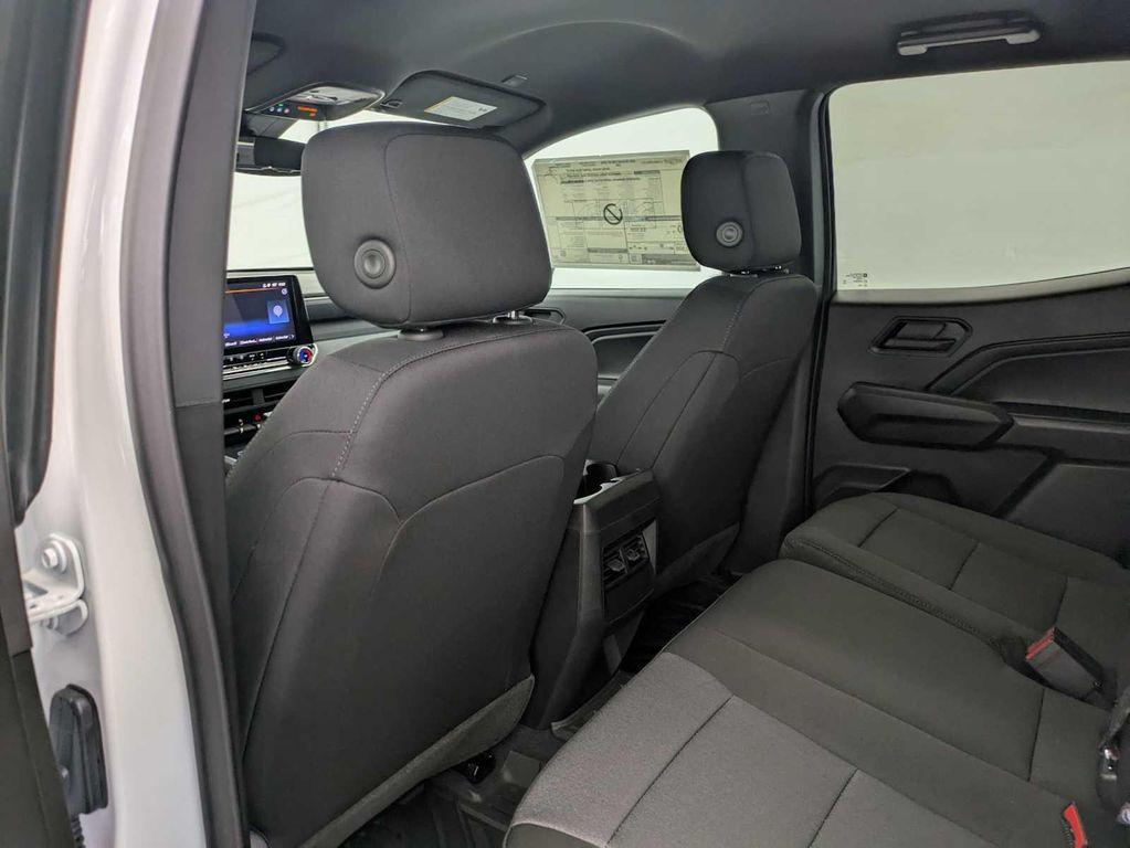 new 2025 Chevrolet Colorado car, priced at $31,499