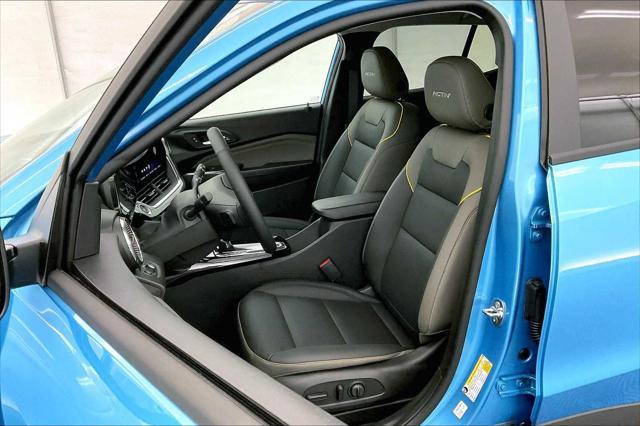 new 2025 Chevrolet Trax car