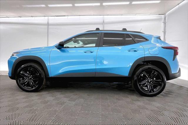 new 2025 Chevrolet Trax car