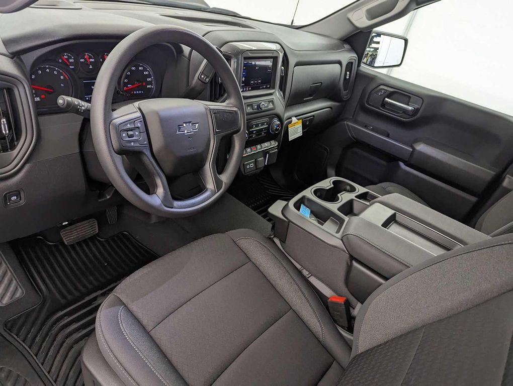new 2025 Chevrolet Silverado 1500 car, priced at $49,000