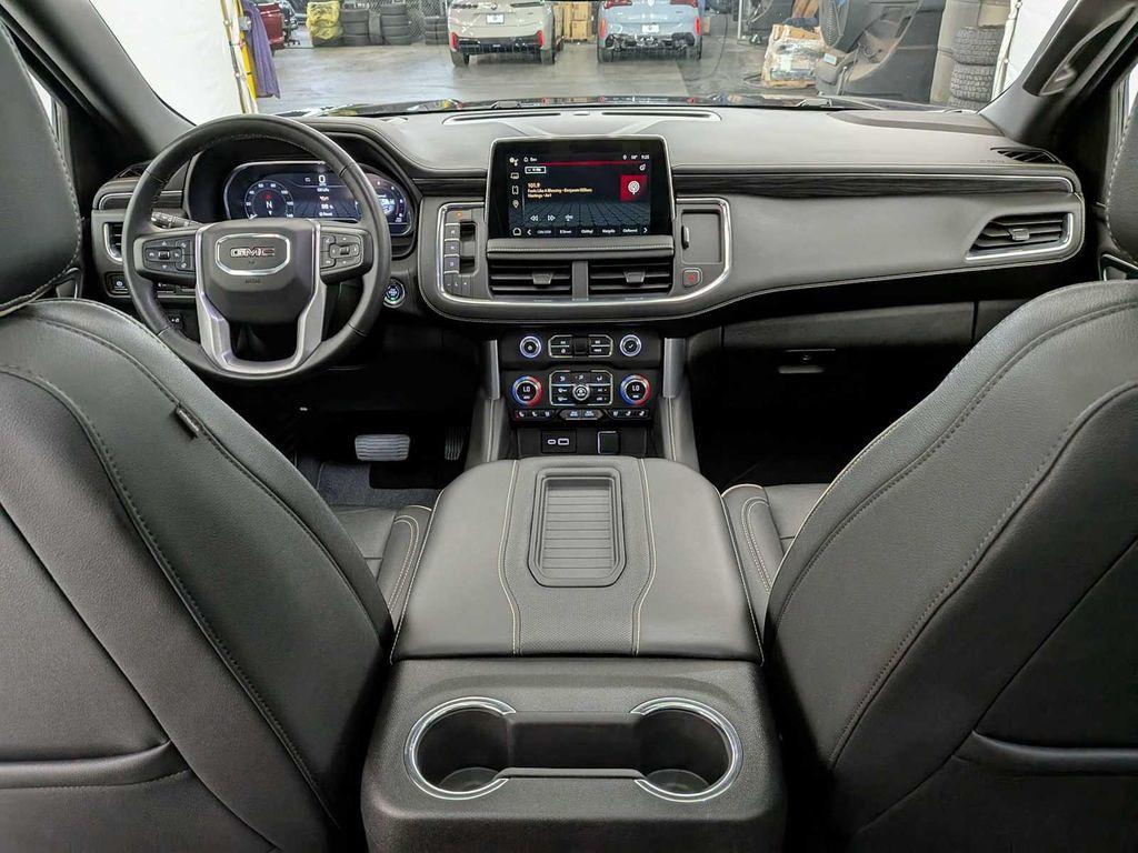 used 2023 GMC Yukon car, priced at $60,995