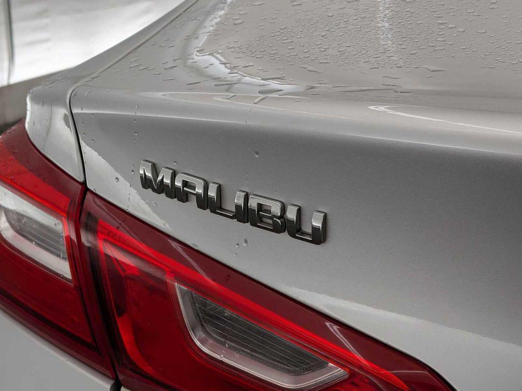 used 2018 Chevrolet Malibu car, priced at $9,995
