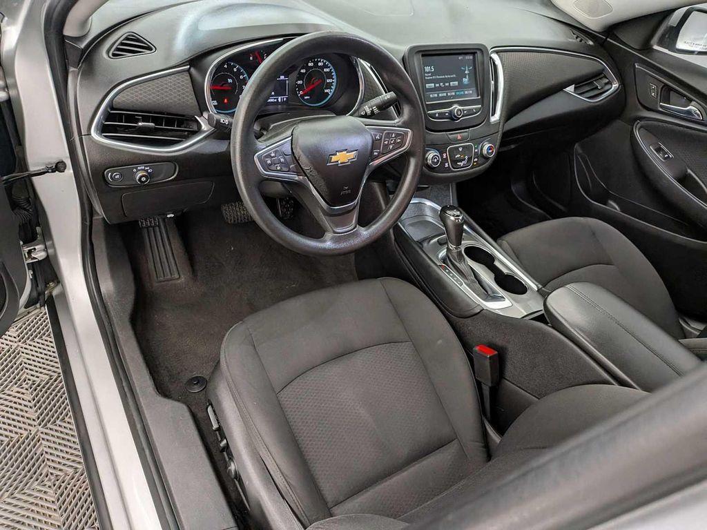 used 2018 Chevrolet Malibu car, priced at $9,995