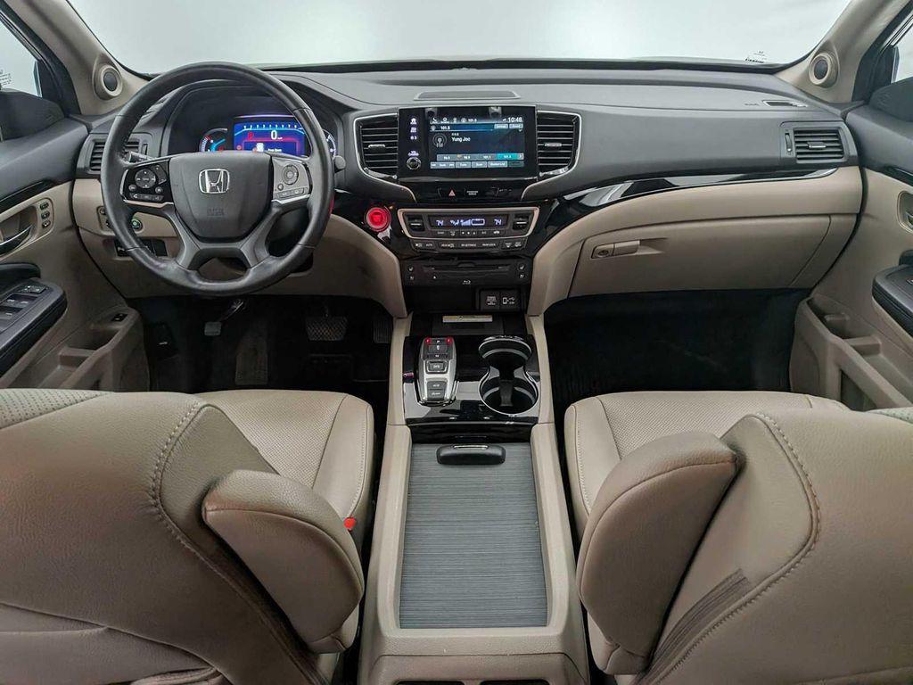 used 2022 Honda Pilot car, priced at $37,495