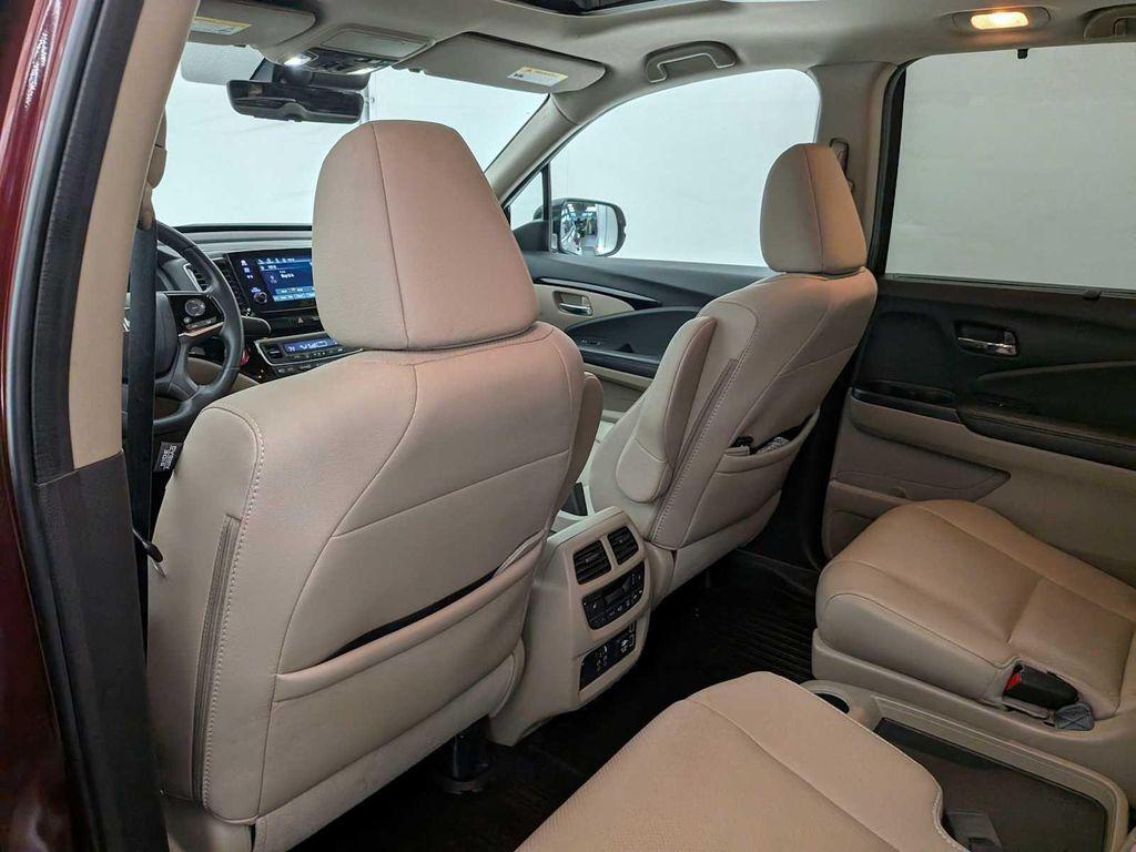 used 2022 Honda Pilot car, priced at $37,495