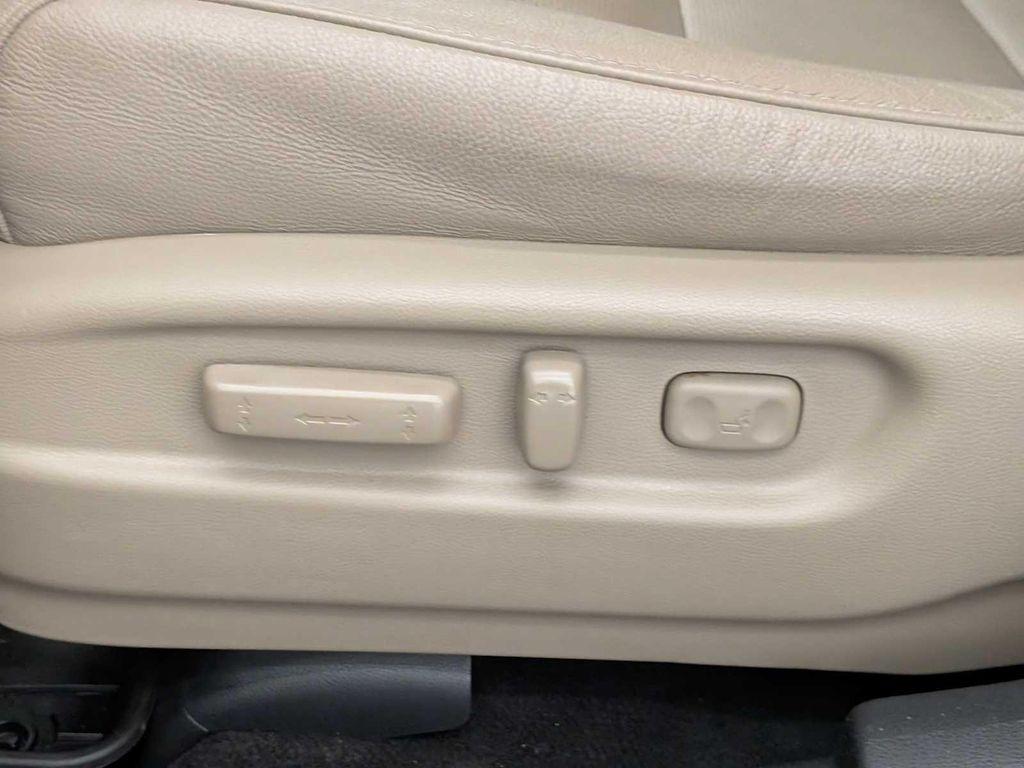 used 2022 Honda Pilot car, priced at $37,495