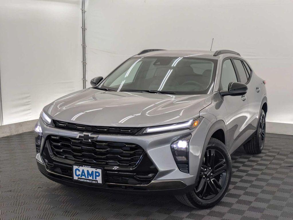 new 2025 Chevrolet Trax car