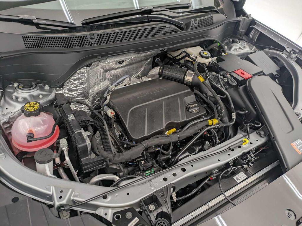 new 2025 Chevrolet Trax car