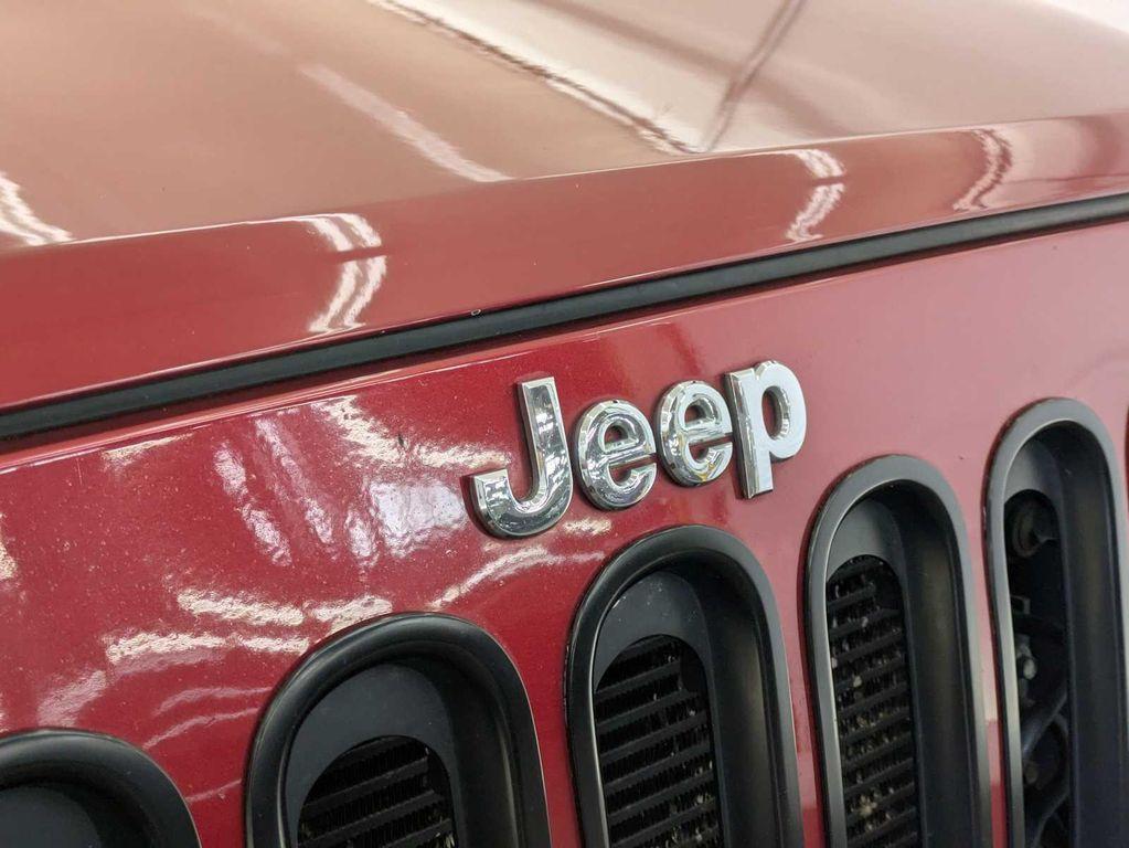 used 2013 Jeep Wrangler Unlimited car, priced at $15,995