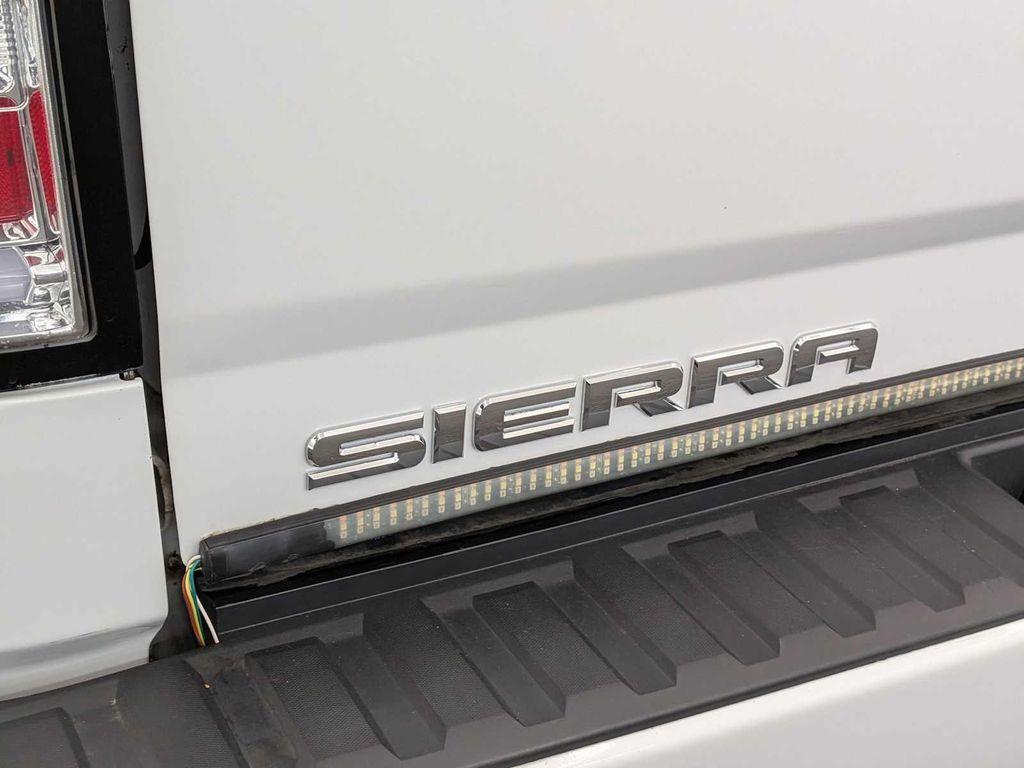 used 2015 GMC Sierra 1500 car, priced at $17,995