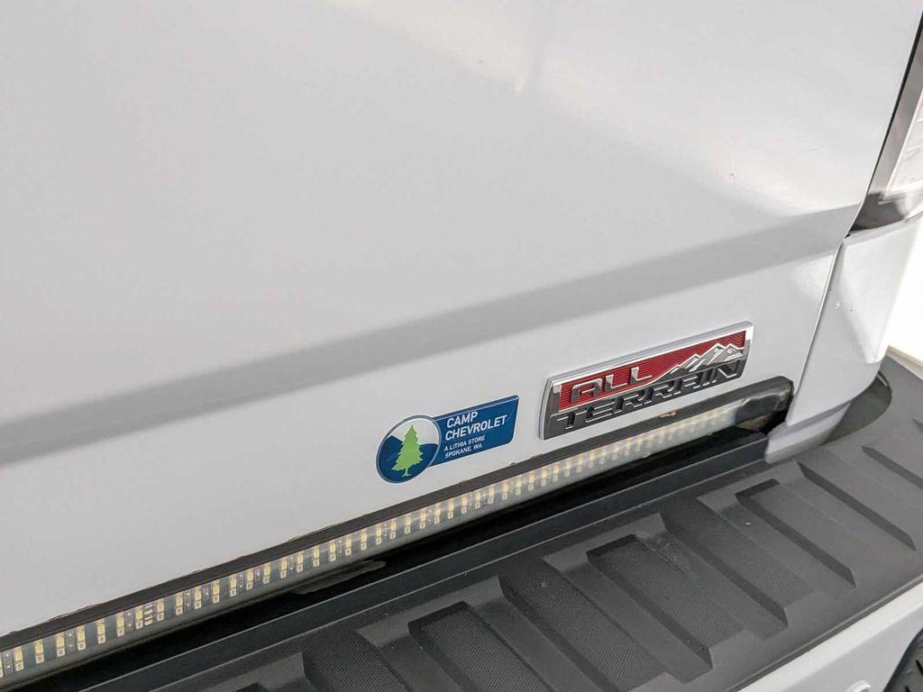 used 2015 GMC Sierra 1500 car, priced at $17,995