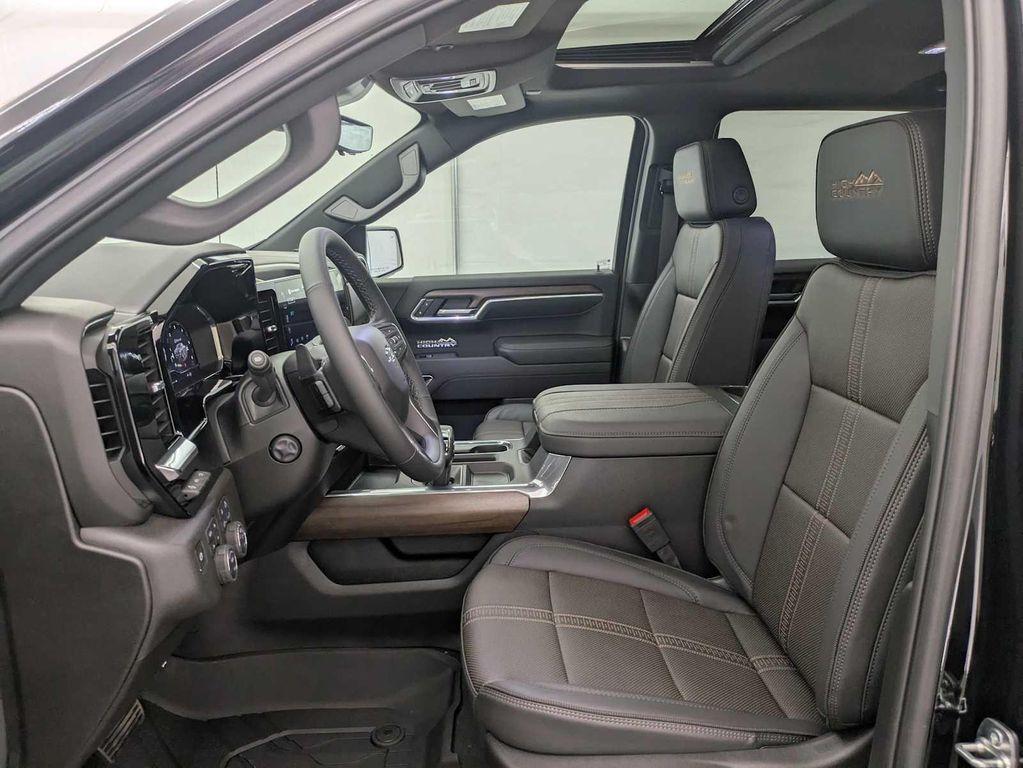 new 2025 Chevrolet Silverado 1500 car, priced at $73,462