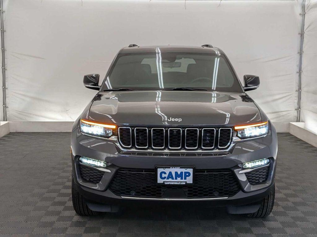 used 2025 Jeep Grand Cherokee car, priced at $42,995