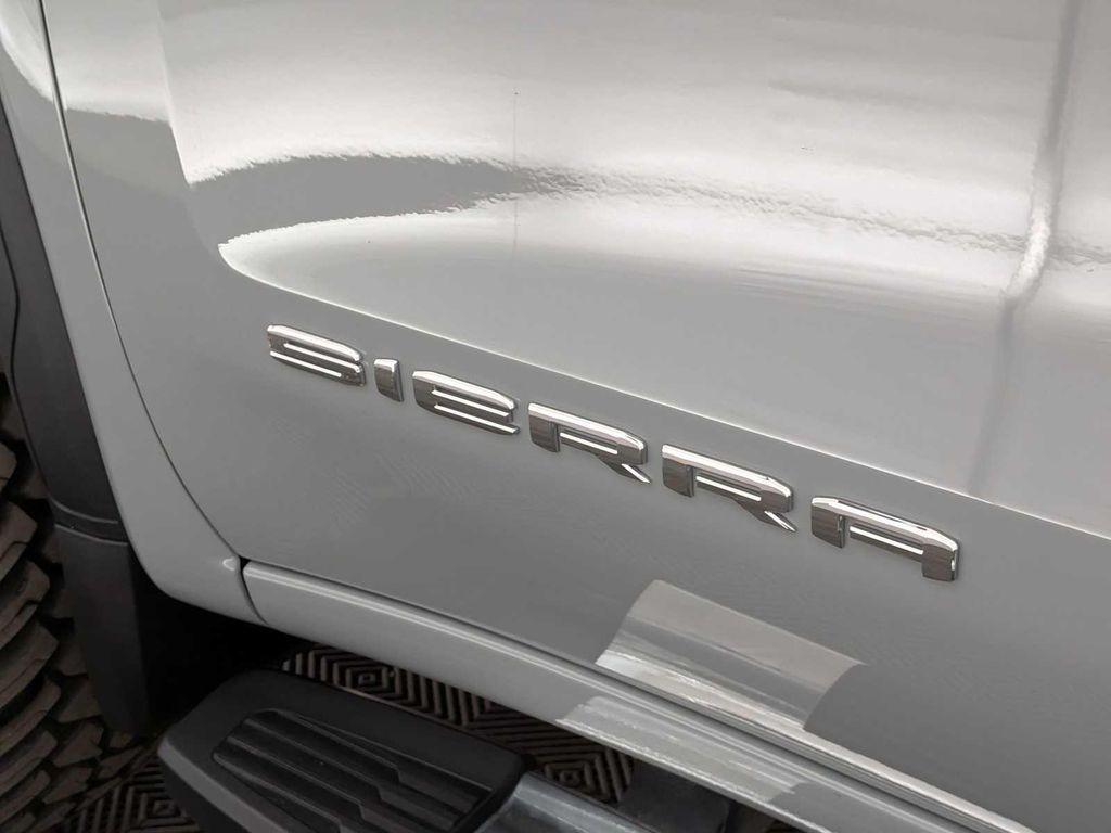 used 2025 GMC Sierra 1500 car, priced at $46,495