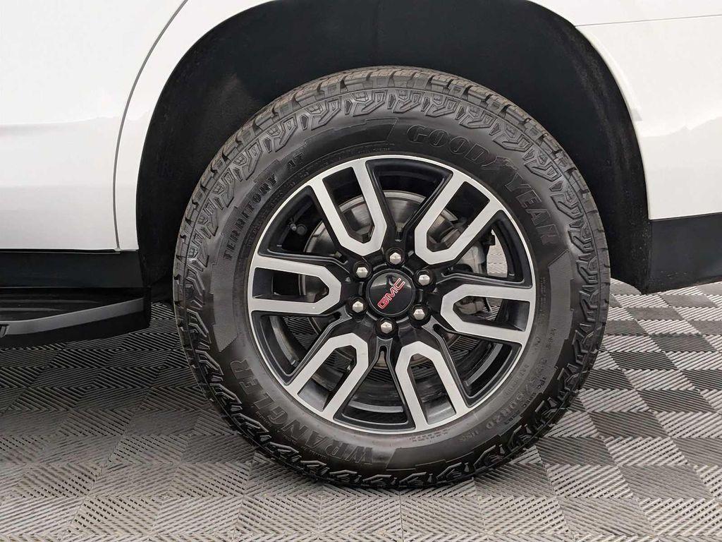 used 2023 GMC Yukon car, priced at $63,495