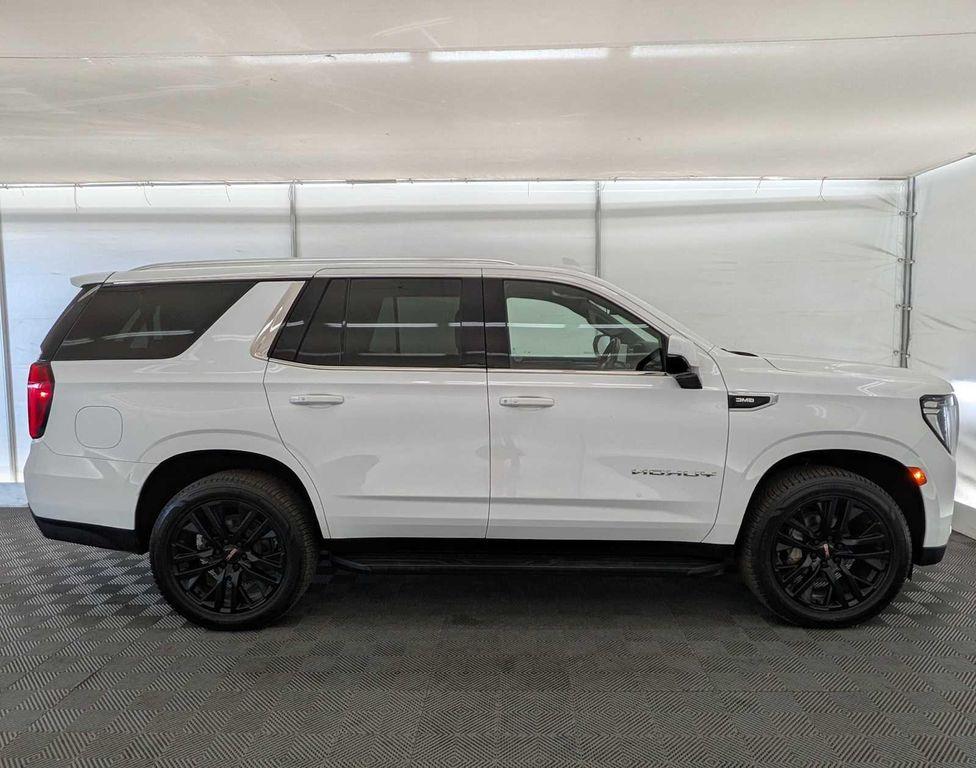 used 2023 GMC Yukon car, priced at $40,695