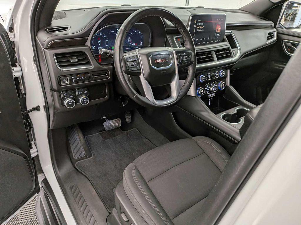 used 2023 GMC Yukon car, priced at $40,695