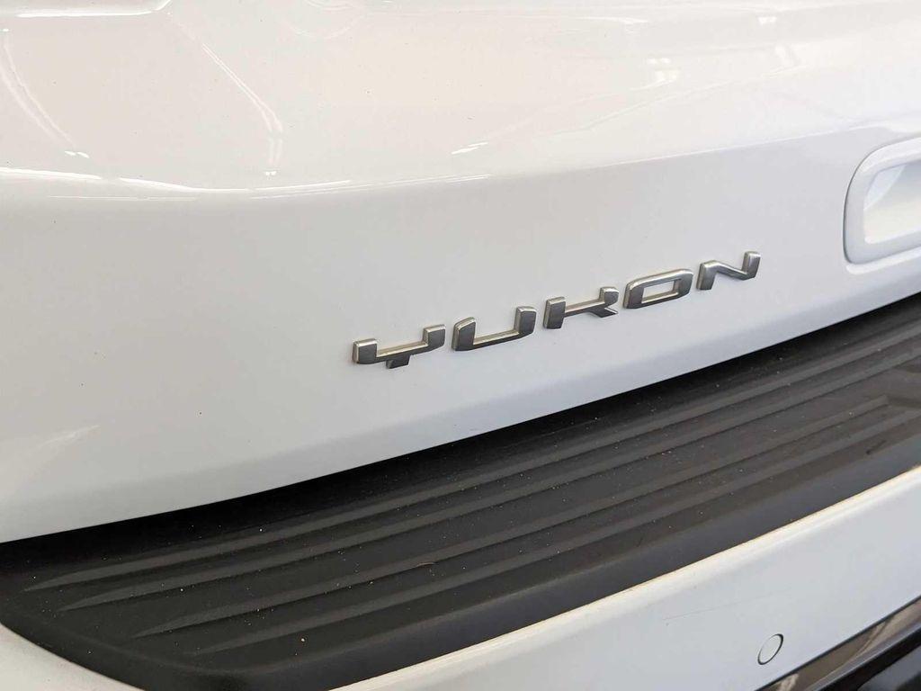 used 2023 GMC Yukon car, priced at $40,695