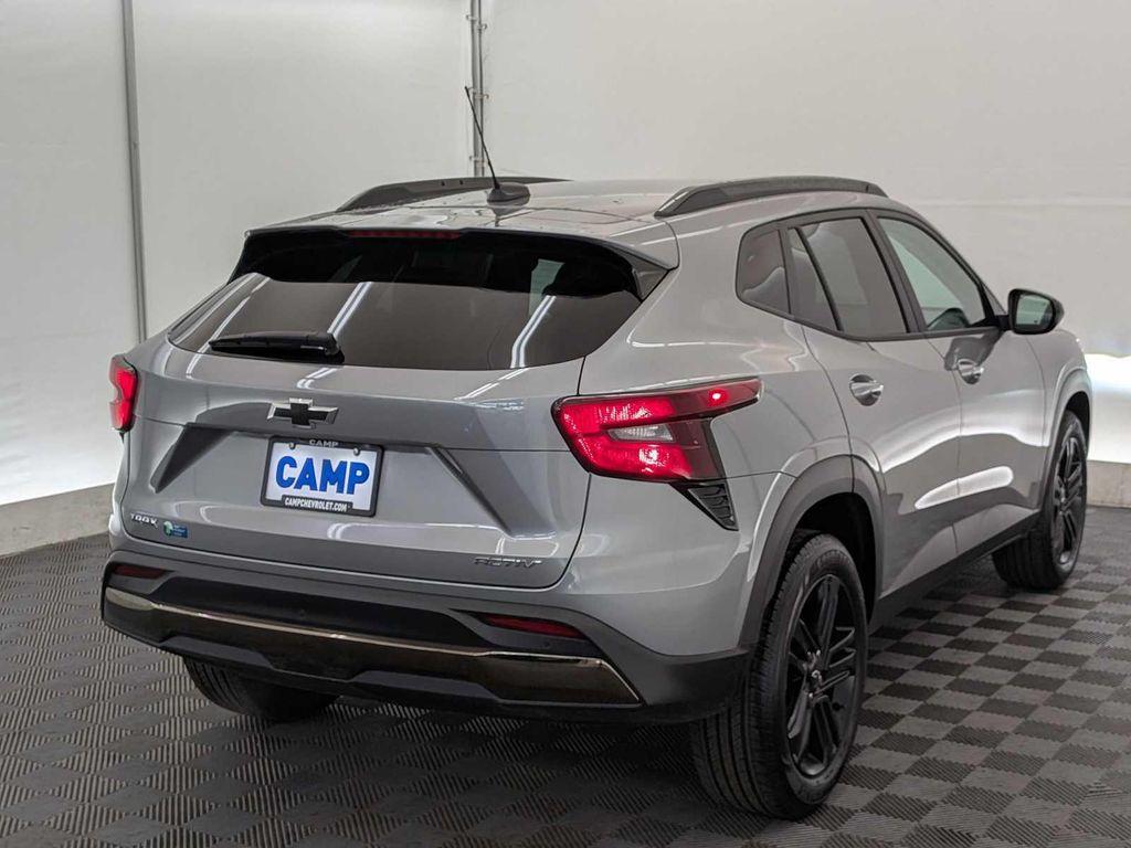 new 2025 Chevrolet Trax car, priced at $24,499