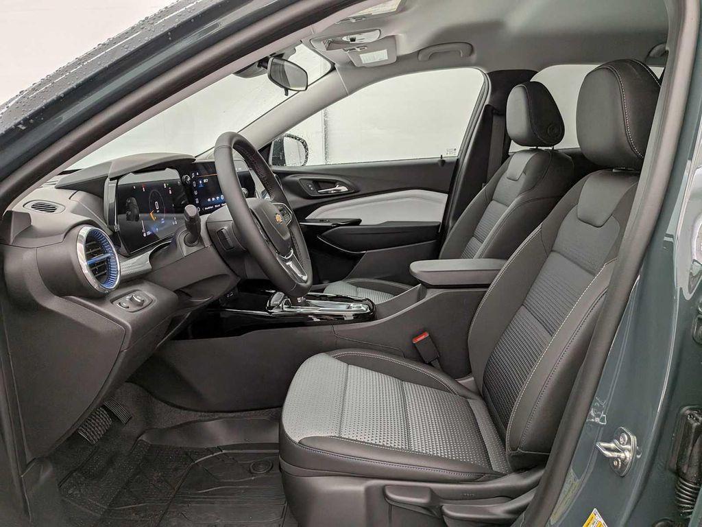 new 2026 Chevrolet Trax car, priced at $25,000
