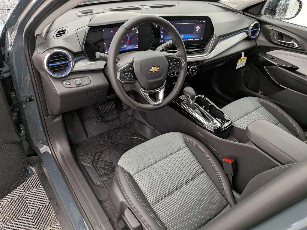 new 2026 Chevrolet Trax car, priced at $25,000