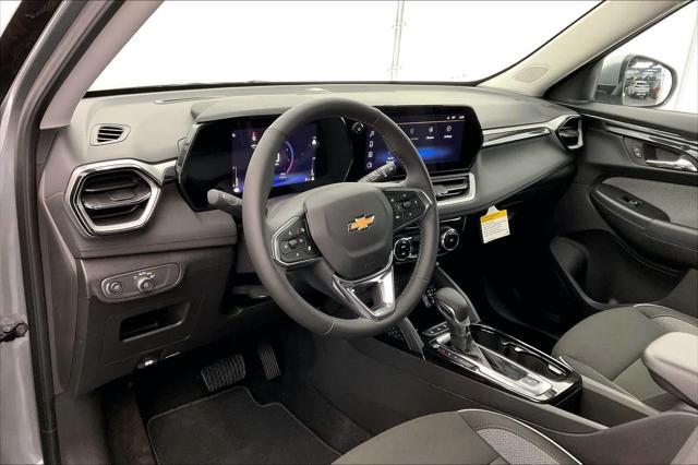 new 2025 Chevrolet TrailBlazer car, priced at $32,070