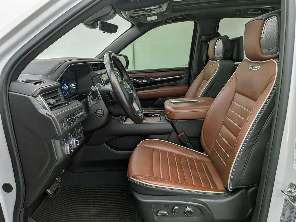used 2024 GMC Yukon car, priced at $79,995