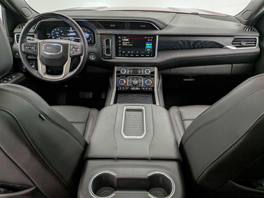 used 2024 GMC Yukon car, priced at $71,995