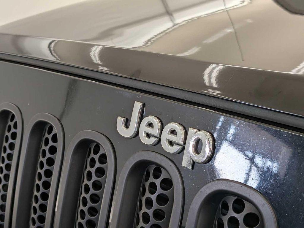 used 2015 Jeep Wrangler Unlimited car, priced at $16,995