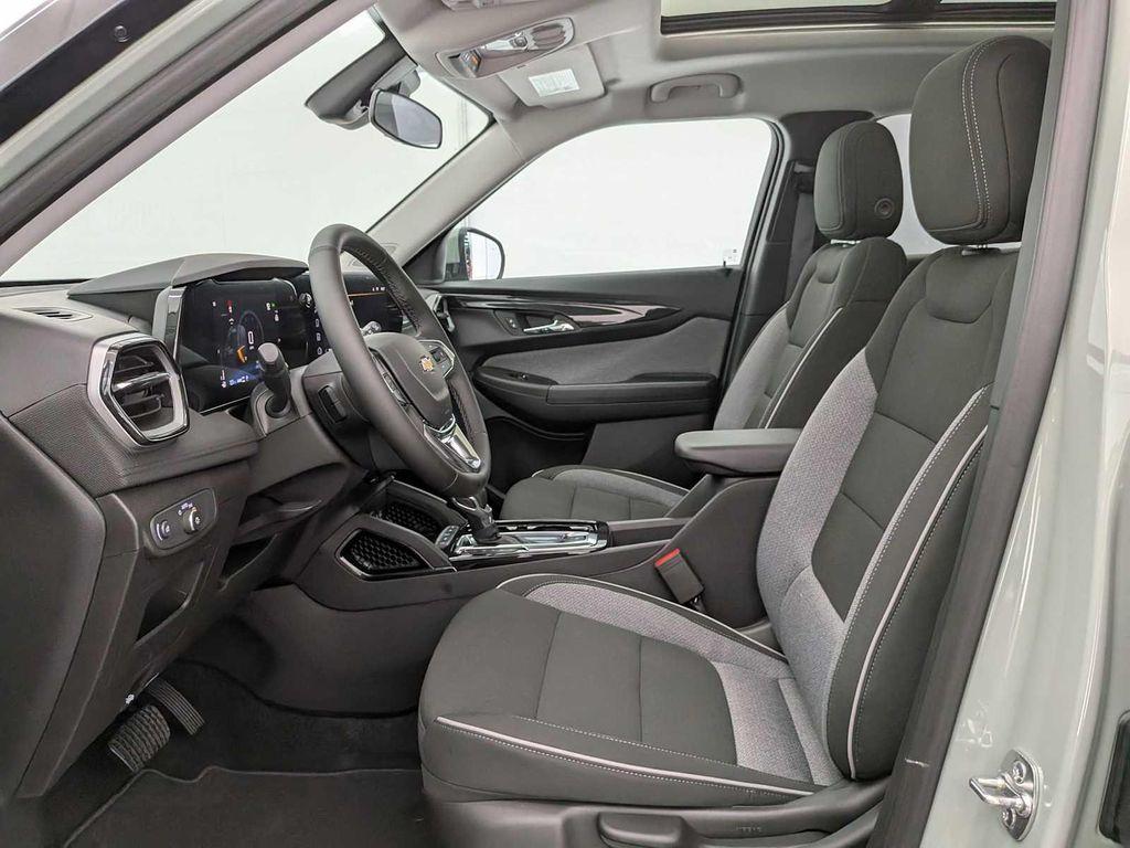 new 2026 Chevrolet TrailBlazer car, priced at $31,175