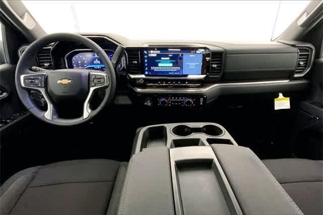 new 2024 Chevrolet Silverado 1500 car, priced at $52,095