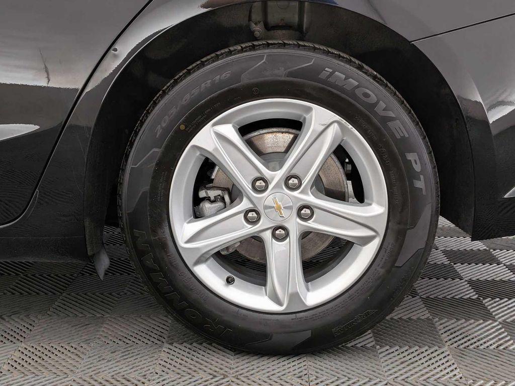 used 2024 Chevrolet Malibu car, priced at $18,495