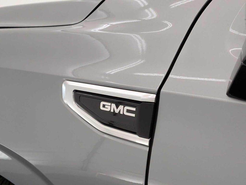 used 2024 GMC Yukon car, priced at $69,995