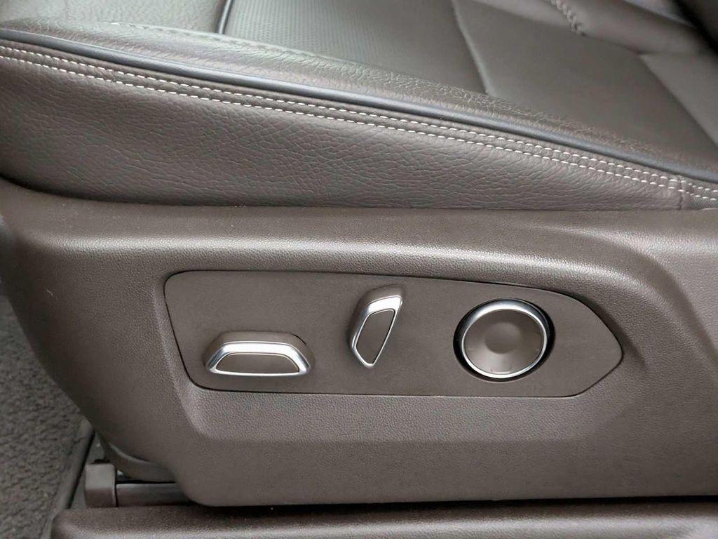 used 2024 GMC Yukon car, priced at $69,995