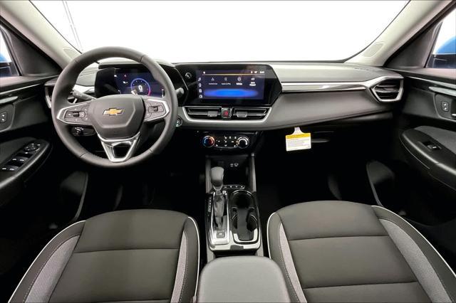 new 2025 Chevrolet TrailBlazer car, priced at $27,375