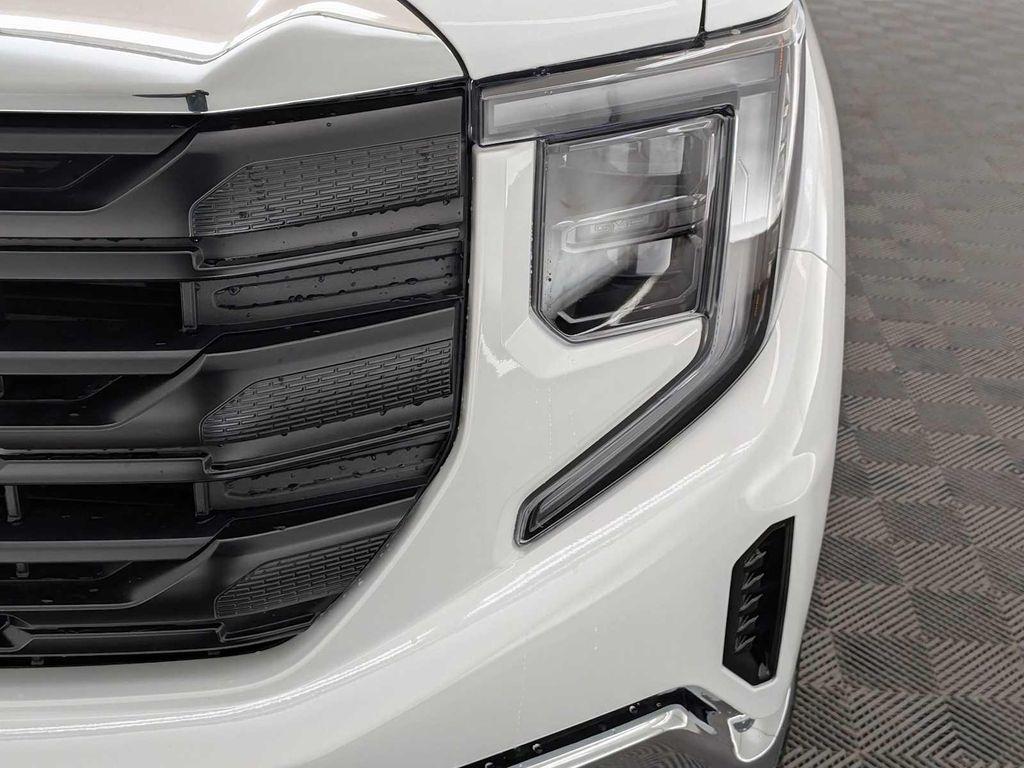used 2024 GMC Sierra 1500 car, priced at $35,495