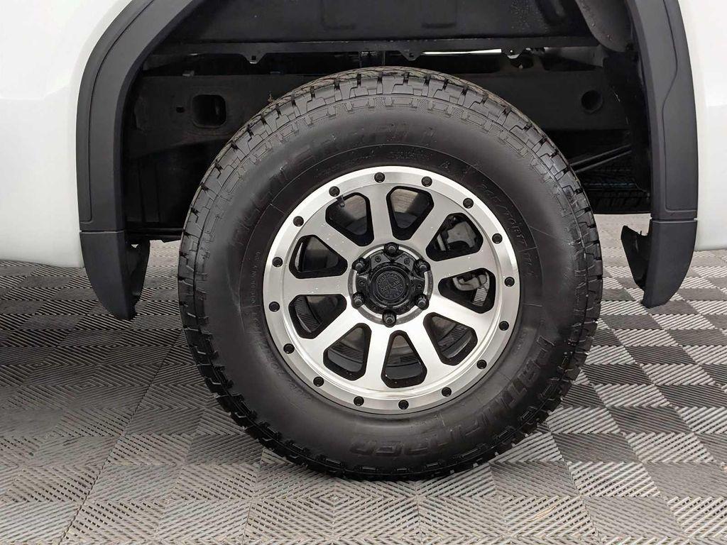 used 2024 GMC Sierra 1500 car, priced at $35,495