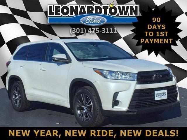 used 2017 Toyota Highlander car, priced at $22,569