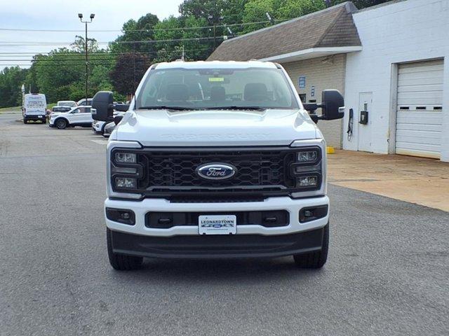 new 2025 Ford F-350 car, priced at $54,465
