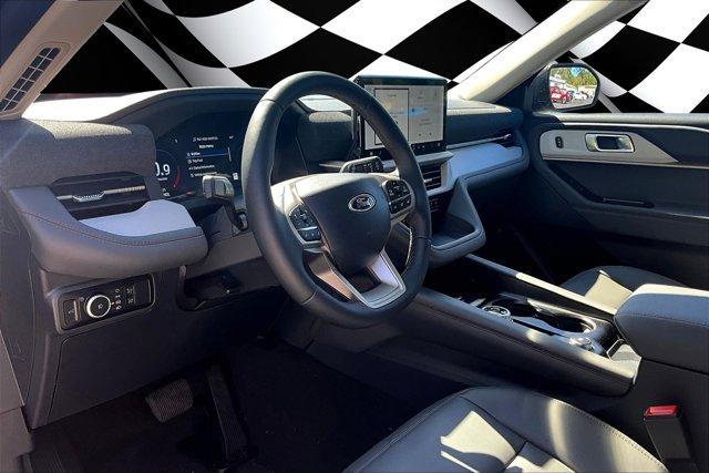 new 2025 Ford Explorer car, priced at $42,995