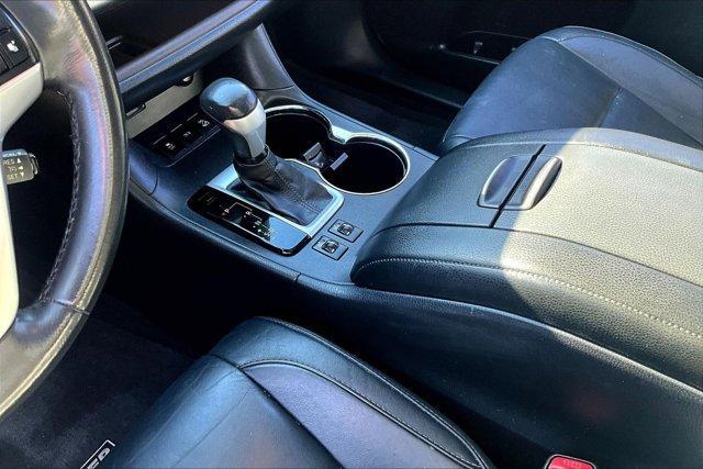 used 2015 Toyota Highlander car, priced at $19,500