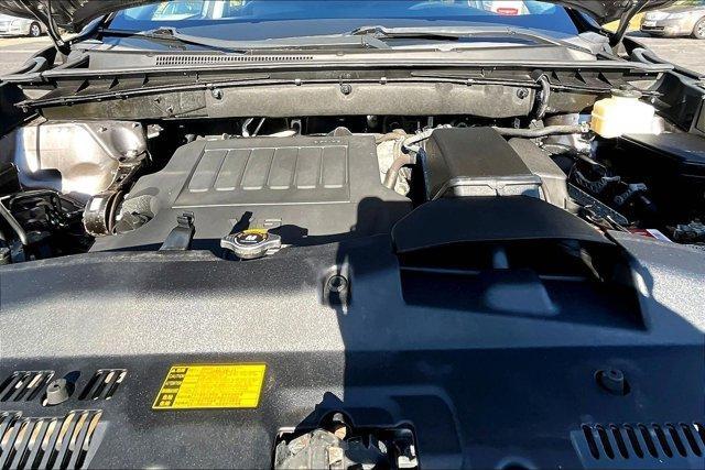 used 2015 Toyota Highlander car, priced at $19,500
