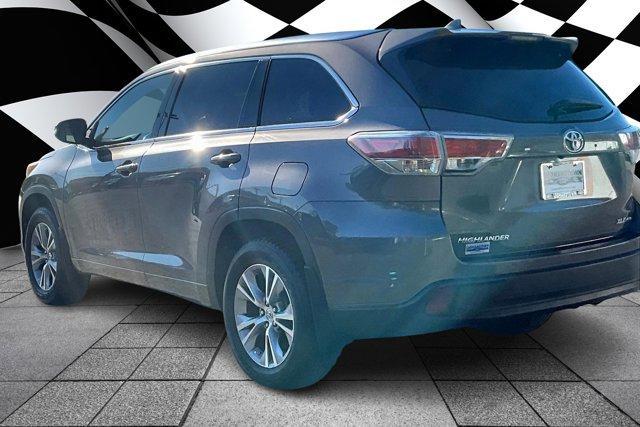 used 2015 Toyota Highlander car, priced at $19,500