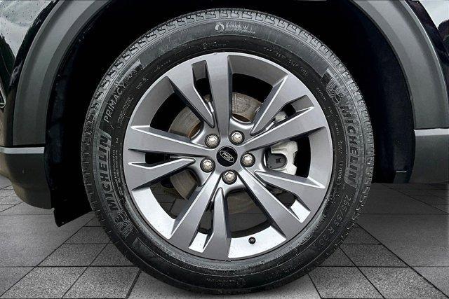 used 2022 Ford Explorer car, priced at $27,894