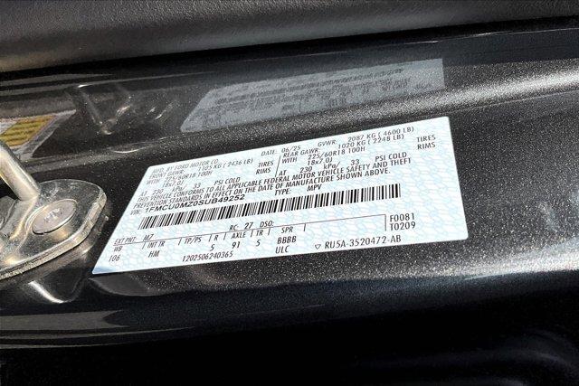 new 2025 Ford Escape car, priced at $32,198