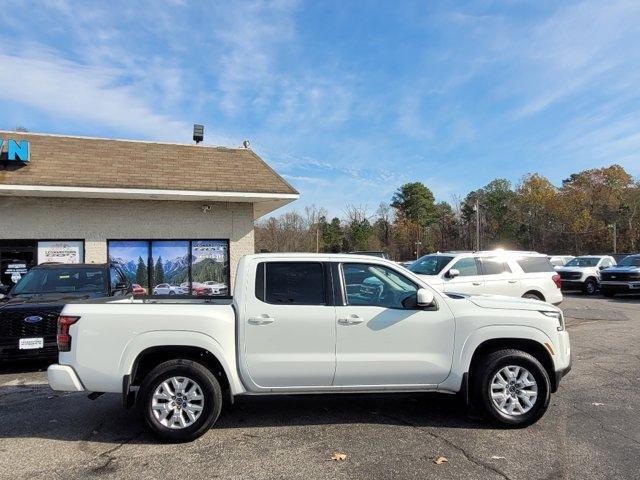 used 2022 Nissan Frontier car, priced at $27,995